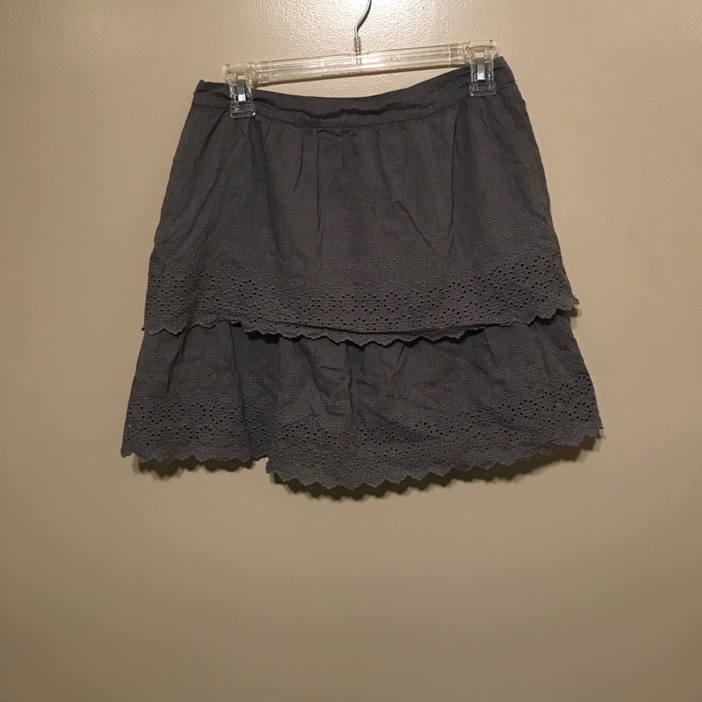 10$SALE$ J.Crew gray eyelet tiered mini skirt - Picture 2 of 4